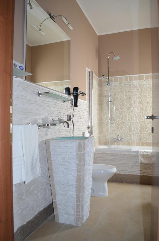 Lambruschini 69 Bed and Breakfast Fiumicino Værelse billede